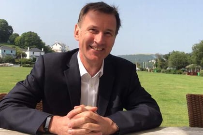 Jeremy Hunt visits Dartmouth in bid to be next PM
