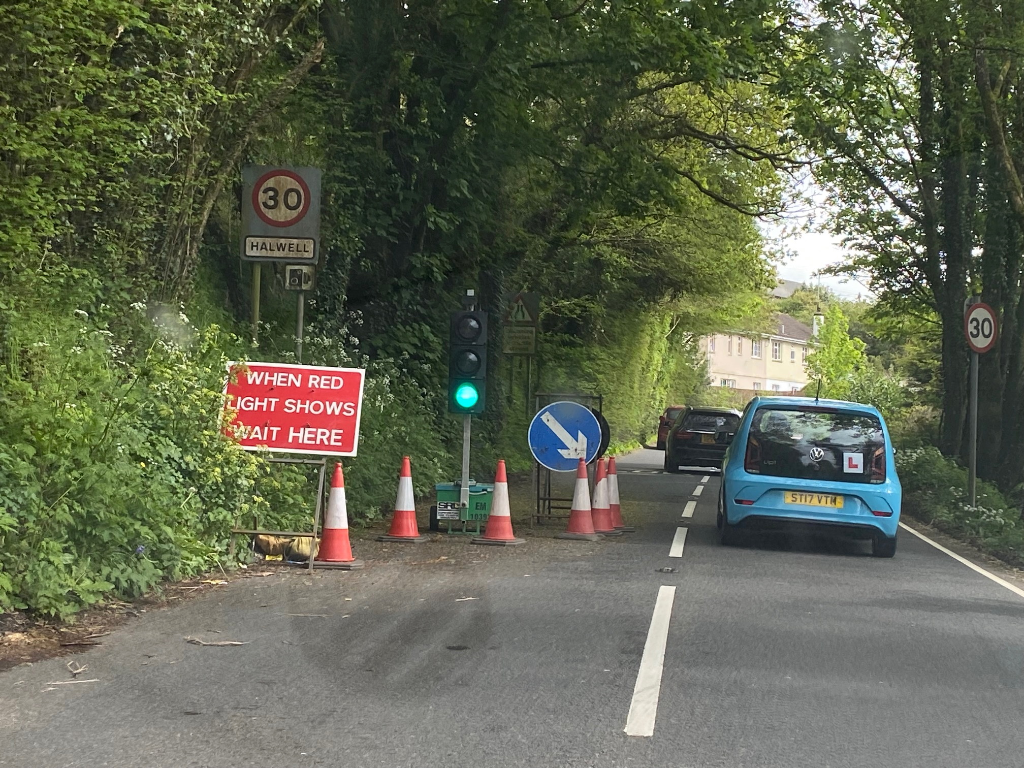 Traffic chaos as two week roadworks underwa totnes today