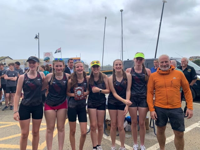 Dart gig club celebrate U16s Championship success