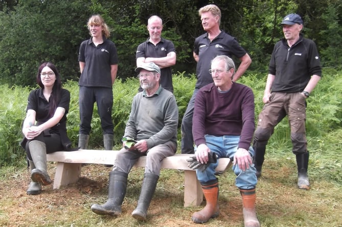 The strong members of the team, with Claire and Lineke on the left.   (Photo by Gordon Waterhouse.)