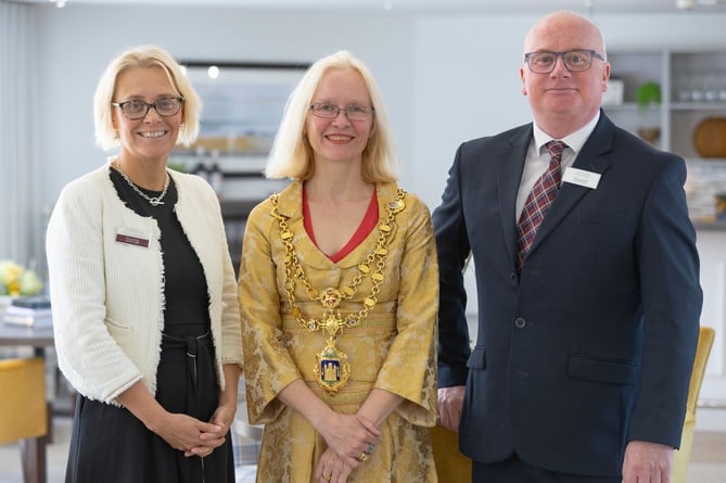  Jo RideHalgh (Senior Marketing Executive), The Mayor and Joe Powell (Lodge Manager)