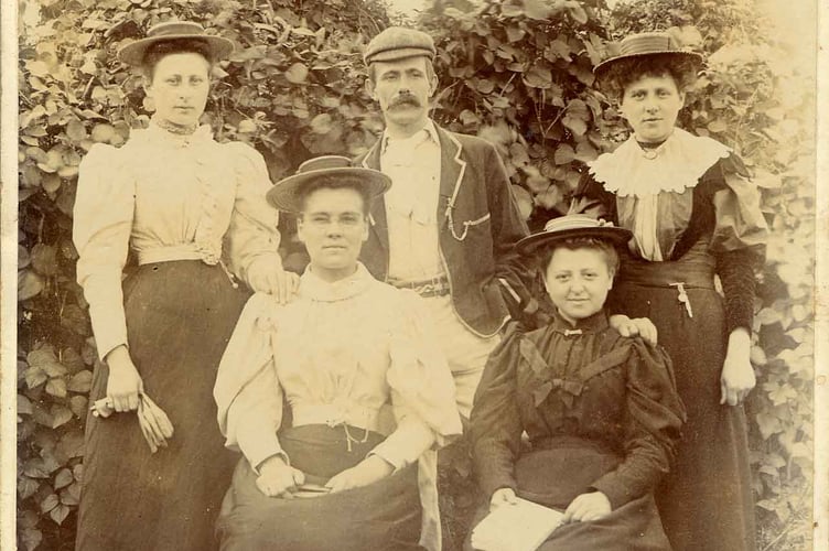 Photograph from an album relating to the Jarvis and Crimp families
Bottom right - Patience Jarvis (nee Crimp), top right - Ethel Crimp, bottom left - Polly Crimp, top left - Sarah Crimp, middle - John Crimp (all brothers and sisters)
