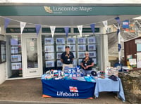 Estate agents supports fundraising for the RNLI 